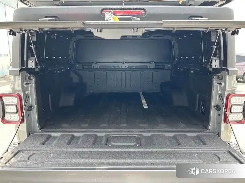 Jeep Gladiator 2025 Зеленый из Китая, фото 5