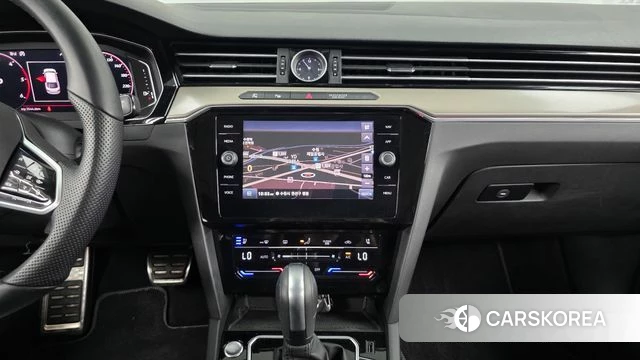 Volkswagen Arteon 2020 Белый из Кореи, фото 5