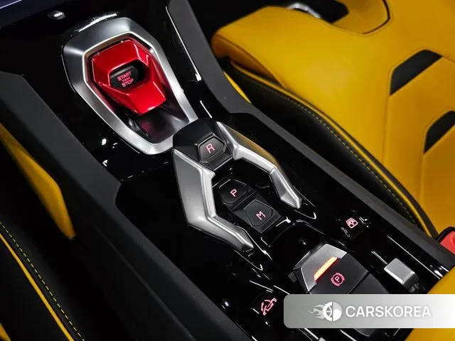 Lamborghini Huracan 2023 Черный из Кореи, фото 5