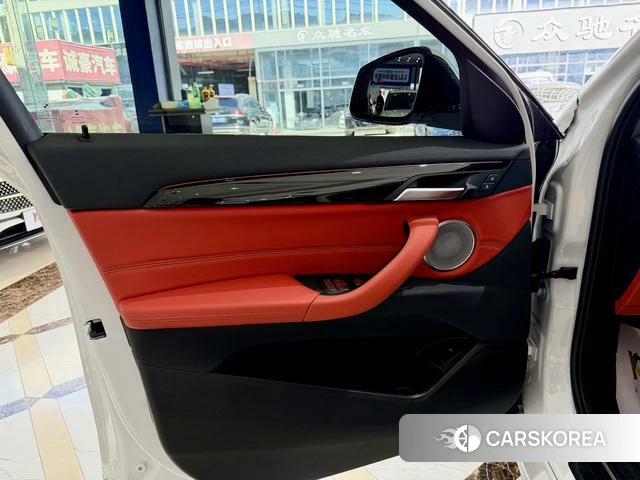 BMW X2 2022 Белый из Китая, фото 5