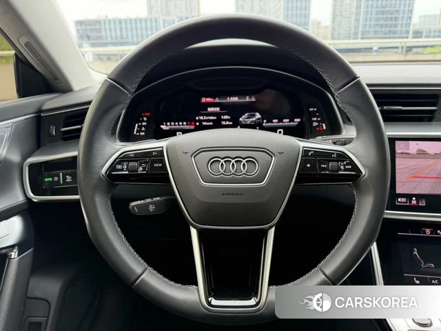 Audi A7 2025 Белый из Китая, фото 5