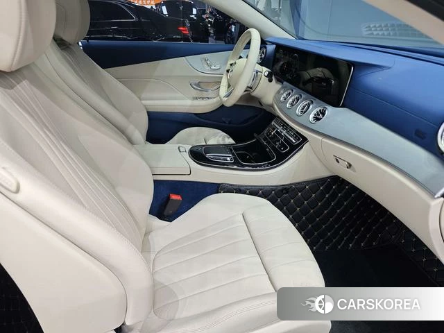 Mercedes-Benz E-class (imported) 2024 Зеленый из Китая, фото 5