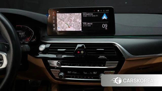 BMW 5 Series (G30) 2022 Белый из Кореи, фото 5