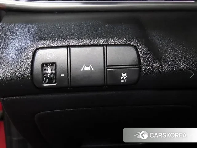 Hyundai Avante (CN7) 2020 Красный из Кореи, фото 5