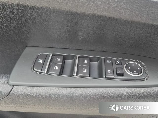 Kia The New K3 2nd generation 2021 Белый из Кореи, фото 5