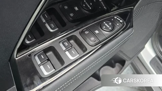 Kia Niro EV 2021 Серебряный из Кореи, фото 5