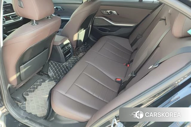BMW 3 series 2021 Черный из Китая, фото 5