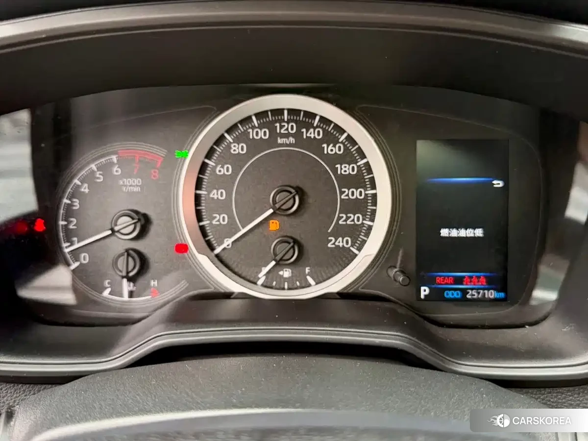 Toyota Levin 2021 Белый из Китая, фото 5