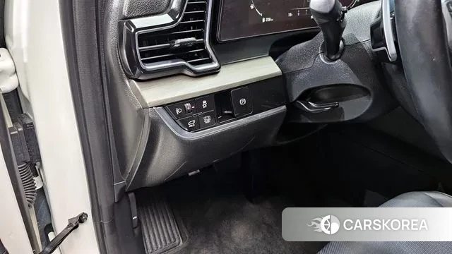 Kia Sportage 5th Generation Hybrid 2022 Белый из Кореи, фото 5