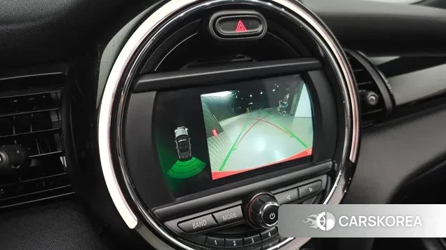 Mini Cooper Convertible 2021 Красный из Кореи, фото 5