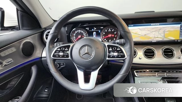 Mercedes-Benz E-Class W213 2019 Белый из Кореи, фото 5