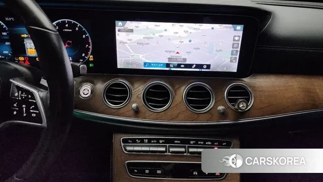 Mercedes-Benz E-Class W213 2020 Белый из Кореи, фото 5