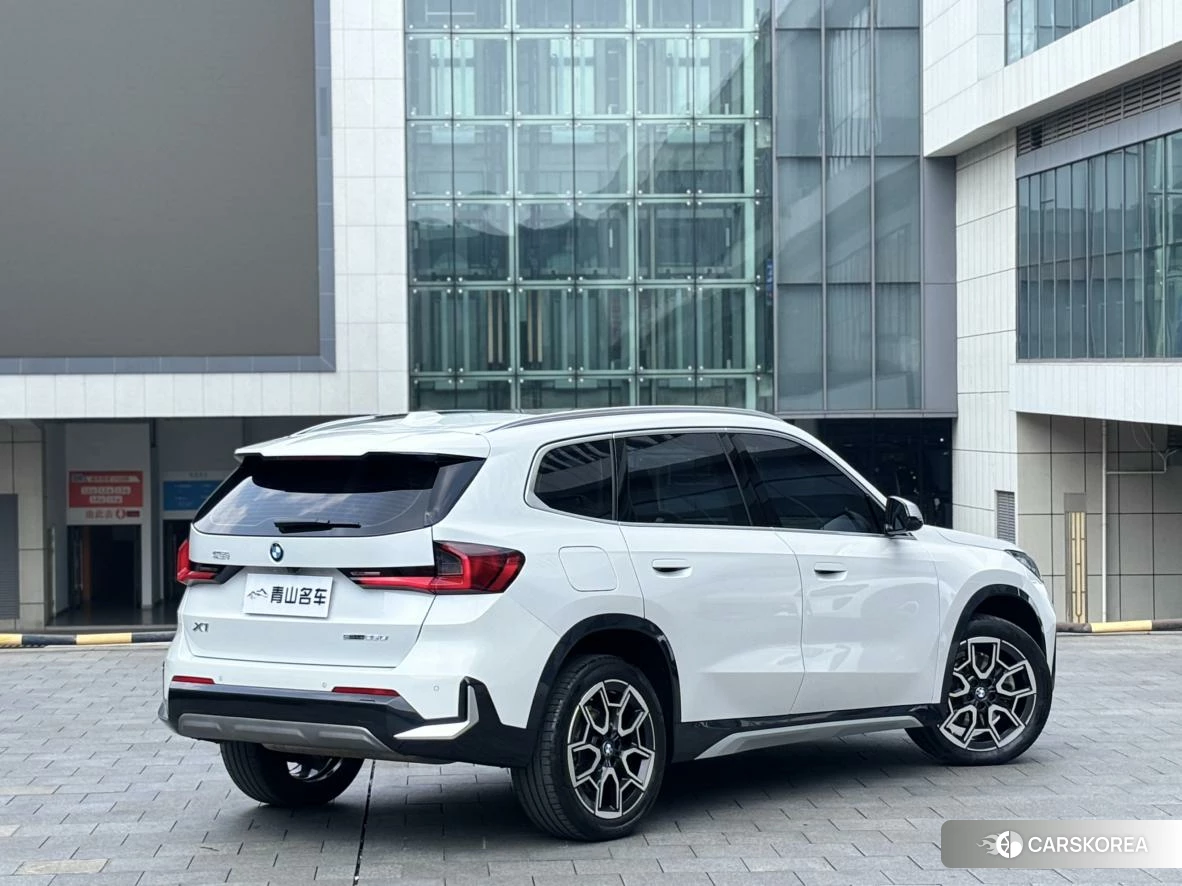 BMW X1 2023 Белый из Китая, фото 5