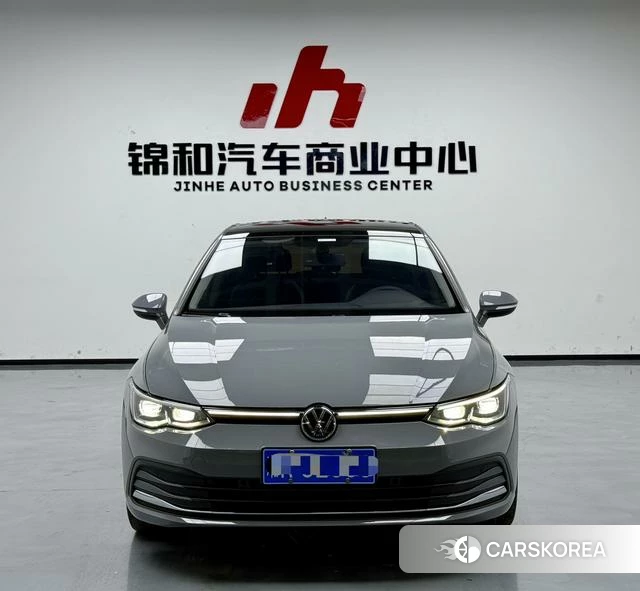 Volkswagen Golf 2023 Темно-серый из Китая, фото 5