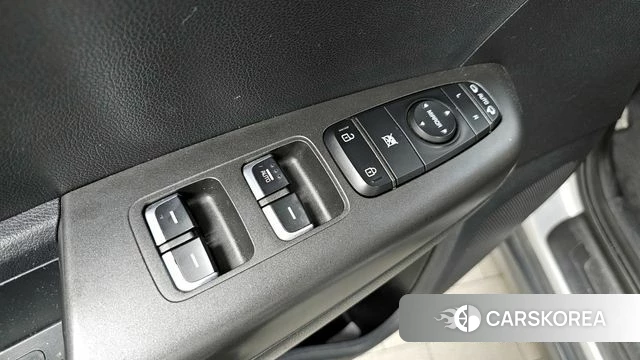 Kia Sportage The Bold 2019 Серебристо-серый из Кореи, фото 5