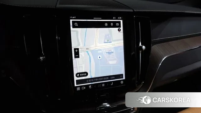 Volvo XC60 second Generation 2022 Белый из Кореи, фото 5