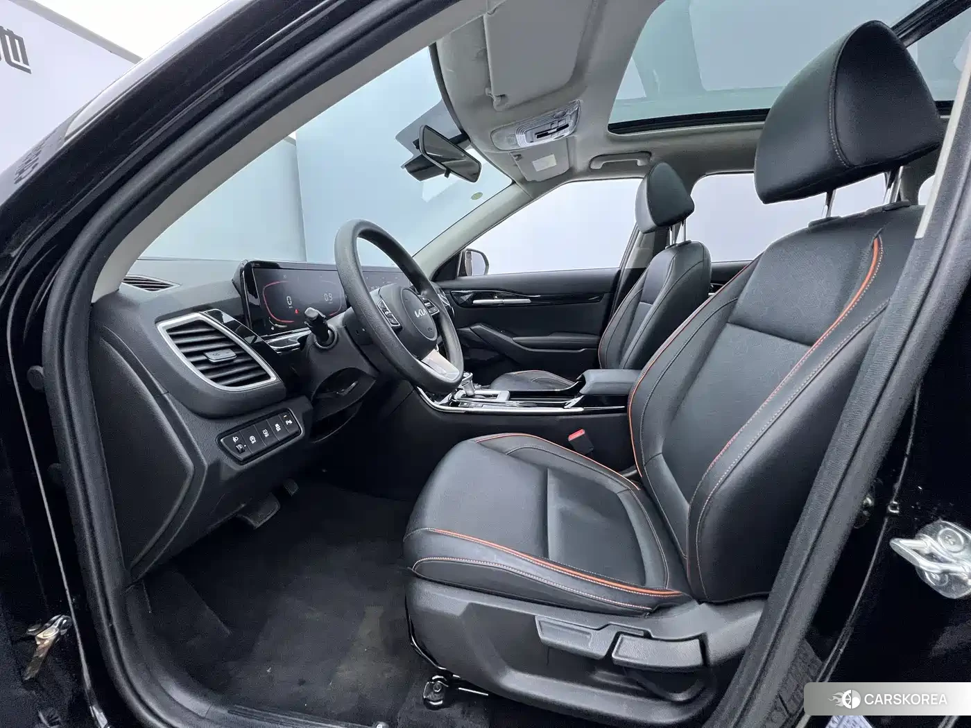 Kia Seltos 2024 Черный из Китая, фото 5