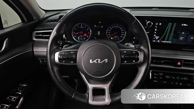 Kia K5 3rd generation 2022 Белый из Кореи, фото 5