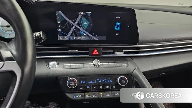 Hyundai Avante (CN7) 2021 Серебристо-серый из Кореи, фото 5