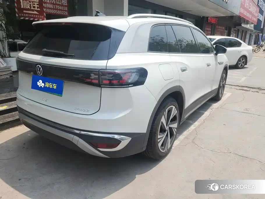 Volkswagen ID.6 CROZZ 2022 Белый из Китая, фото 6