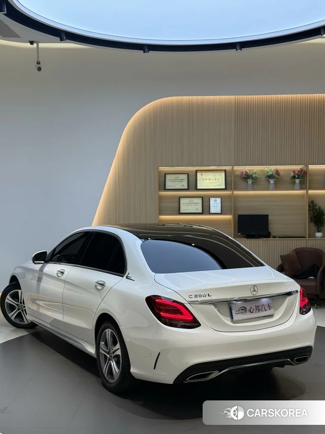 Mercedes-Benz Class C 2019 Белый из Китая, фото 5