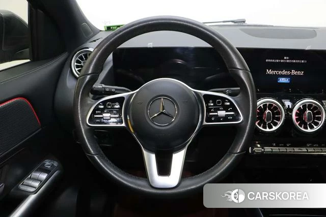 Mercedes-Benz GLA 2022 Темно-серый из Китая, фото 5
