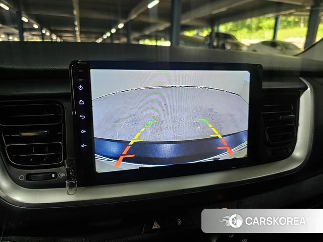 Kia Stonic 2018 Белый из Кореи, фото 5
