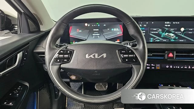 Kia EV6 2023 Белый из Кореи, фото 5