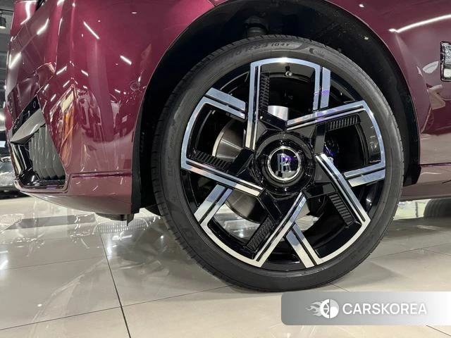 Rolls-Royce Cullinan 2025 Фиолетовый из Кореи, фото 5