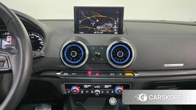 Audi New A3 2018 Черный из Кореи, фото 5