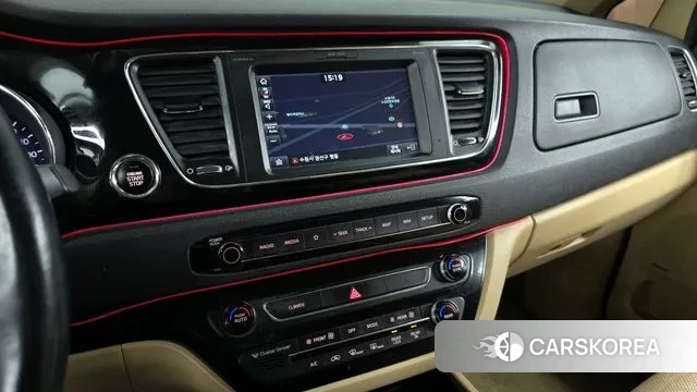 Kia The New Carnival 2018 Белый из Кореи, фото 5