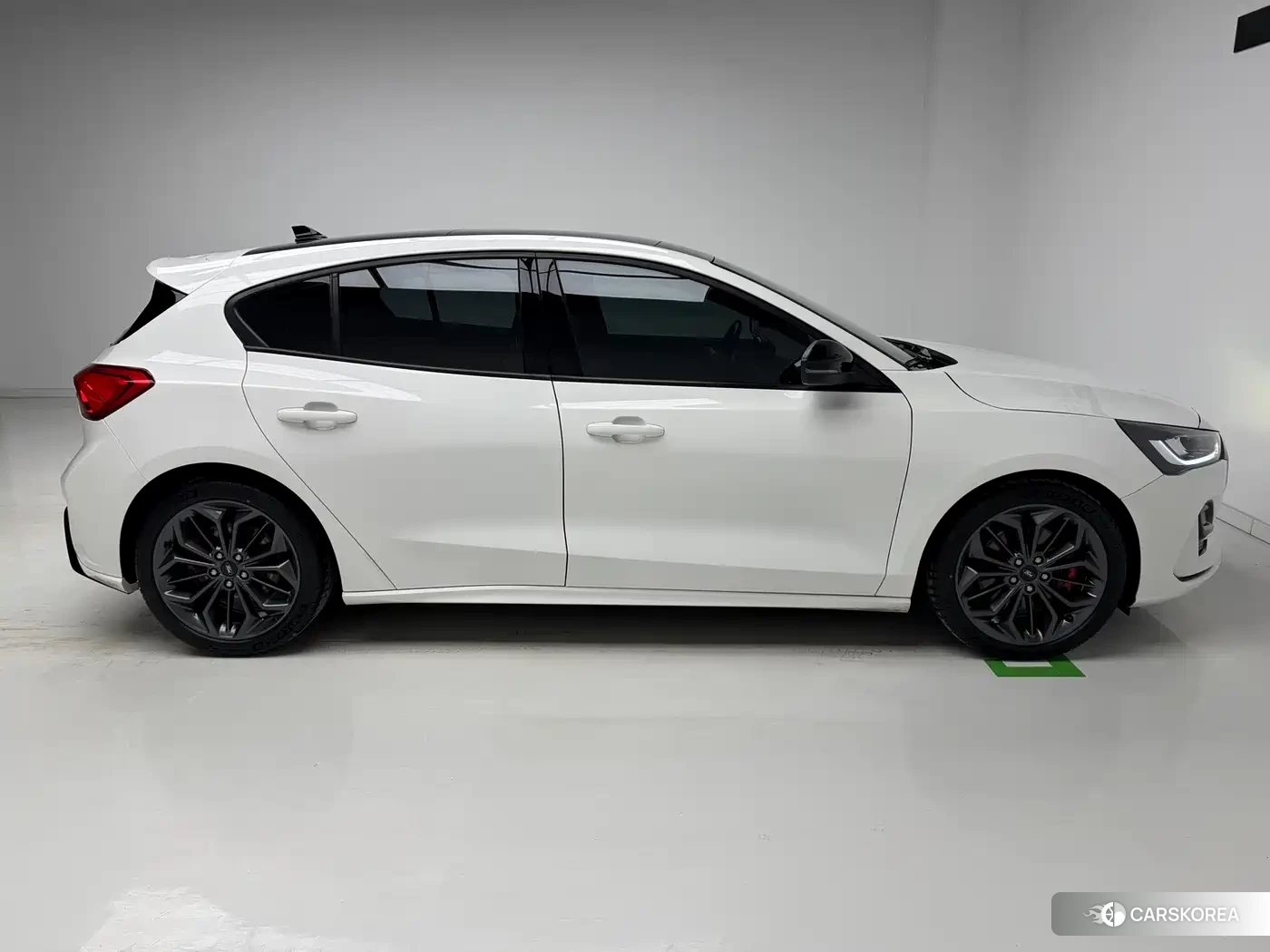 Ford Fox 2023 Белый из Китая, фото 5