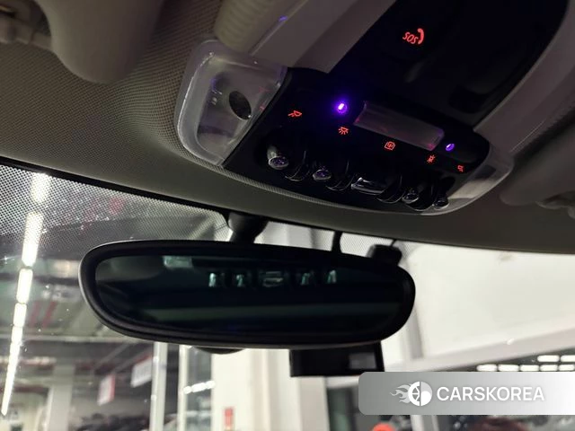 Mini Cooper 2018 Черный из Кореи, фото 5