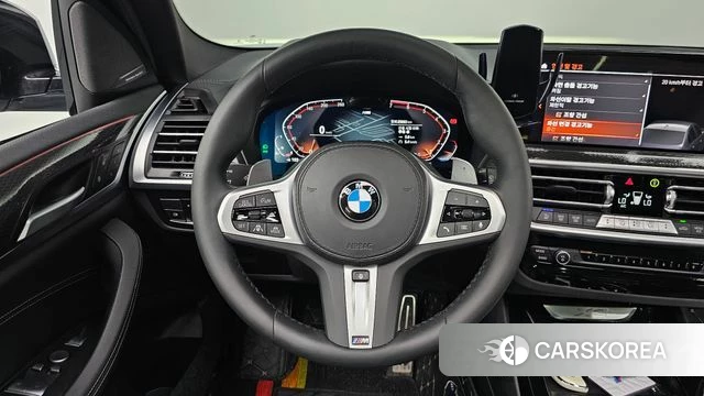 BMW X3 (G01) 2024 Светло-серебряный цвет из Кореи, фото 5