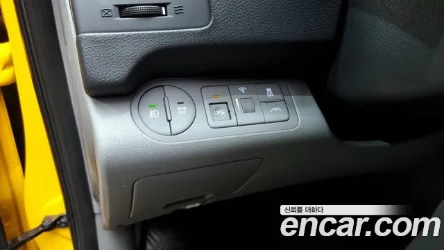 Hyundai The New Grand Starex 2018 Желтый из Кореи, фото 5