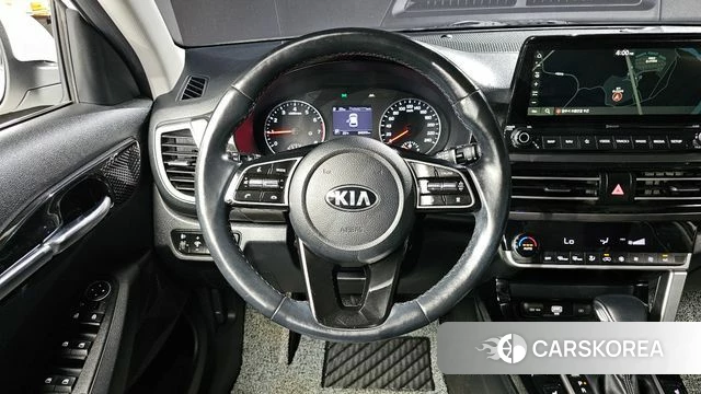Kia Seltos 2020 Белый из Кореи, фото 5