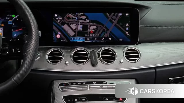 Mercedes-Benz E-Class W213 2023 Серый из Кореи, фото 5