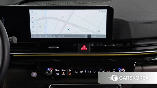 Kia The New Carnival 4th Generation 2024 Серебристо-серый из Кореи, фото 5