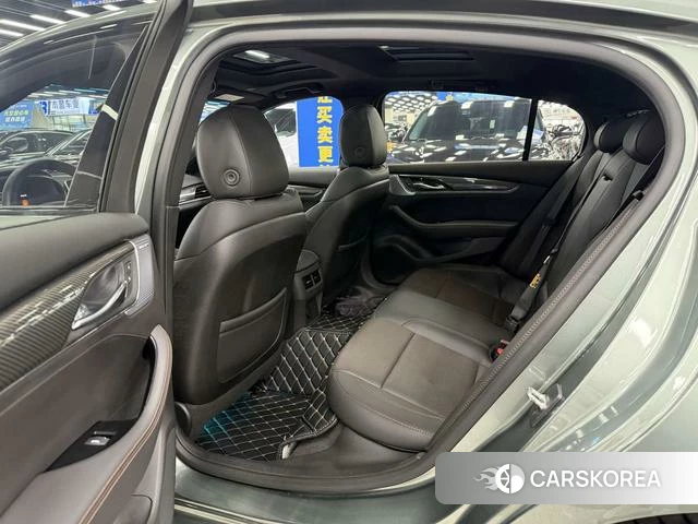 Cadillac CT5 2023 Другой из Китая, фото 5