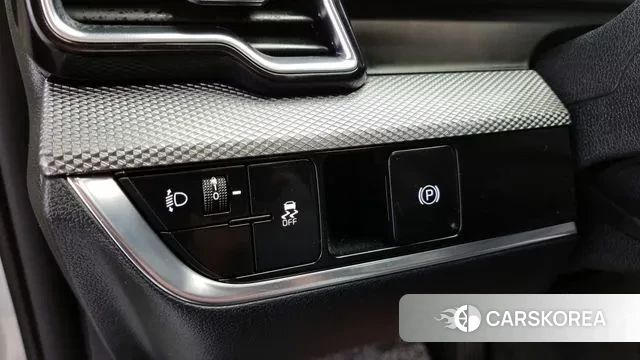 Kia Sportage 5th Generation 2023 Белый из Кореи, фото 5