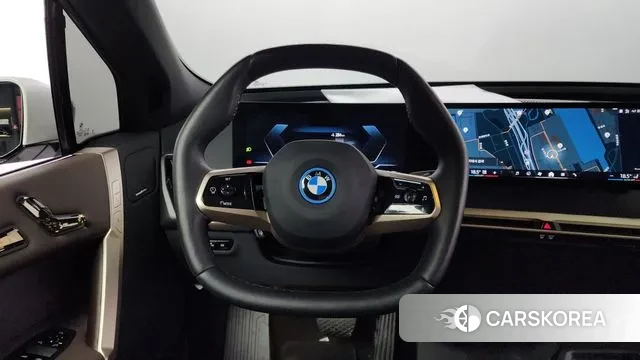 BMW iX 2025 Белый из Кореи, фото 5