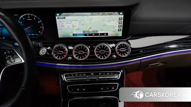 Mercedes-Benz E-Class W213 2022 Черный из Кореи, фото 5