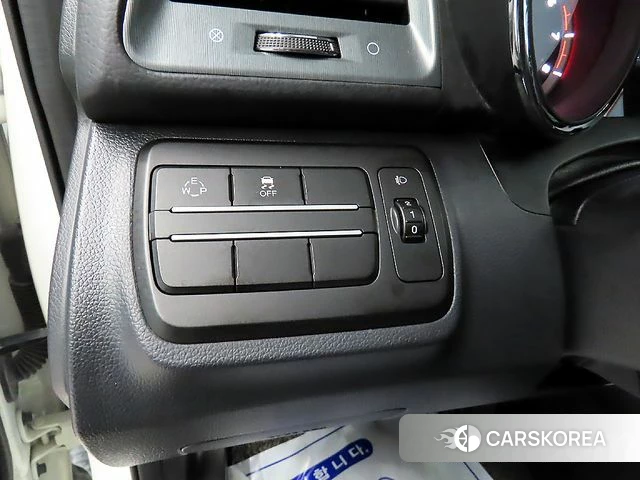 Ssangyong Tivoli Armor 2018 Белый из Кореи, фото 5