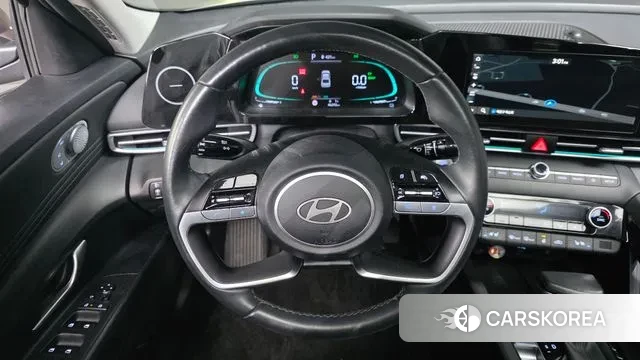 Hyundai The New Avante Hybrid (CN7) 2023 Серебристо-серый из Кореи, фото 5