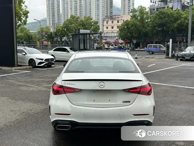 Mercedes-Benz Class C 2024 Белый из Китая, фото 5