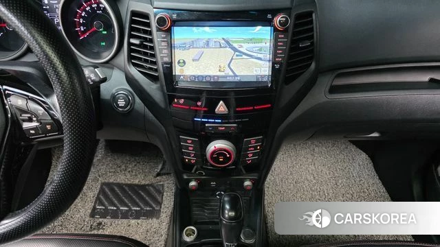 Ssangyong Tivoli Air 2018 Белый из Кореи, фото 5