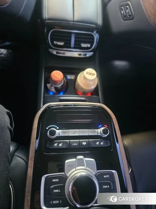 Genesis G90 2019 Черный из Кореи, фото 5