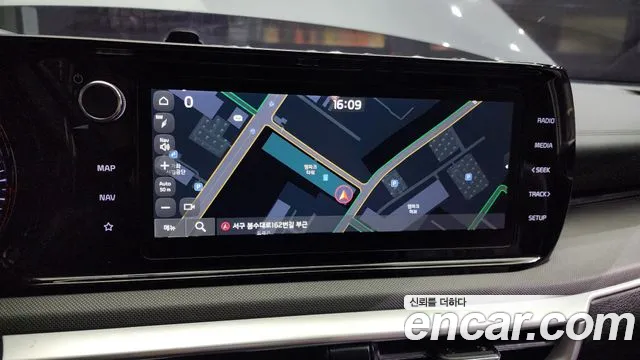 Kia K5 3rd generation 2021 Серебристо-серый из Кореи, фото 5