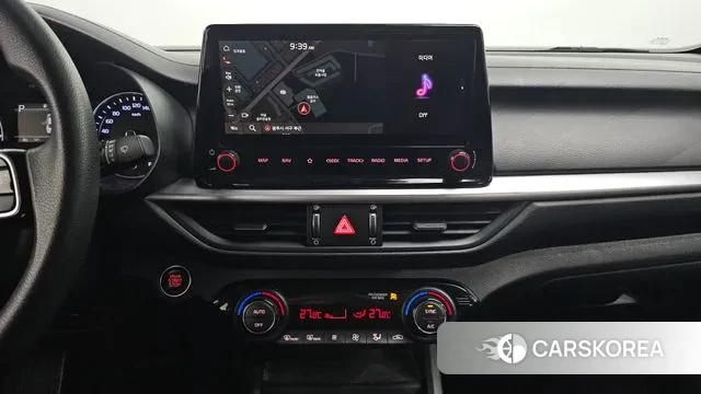 Kia The New K3 2nd generation 2021 Белый из Кореи, фото 5