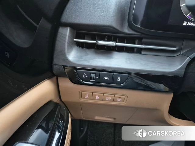 Kia Carnival 4th generation 2020 Серый из Кореи, фото 5